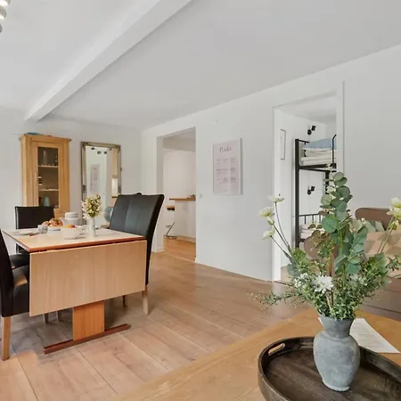 Hornbogi - 1km From The Sea By Interhome *